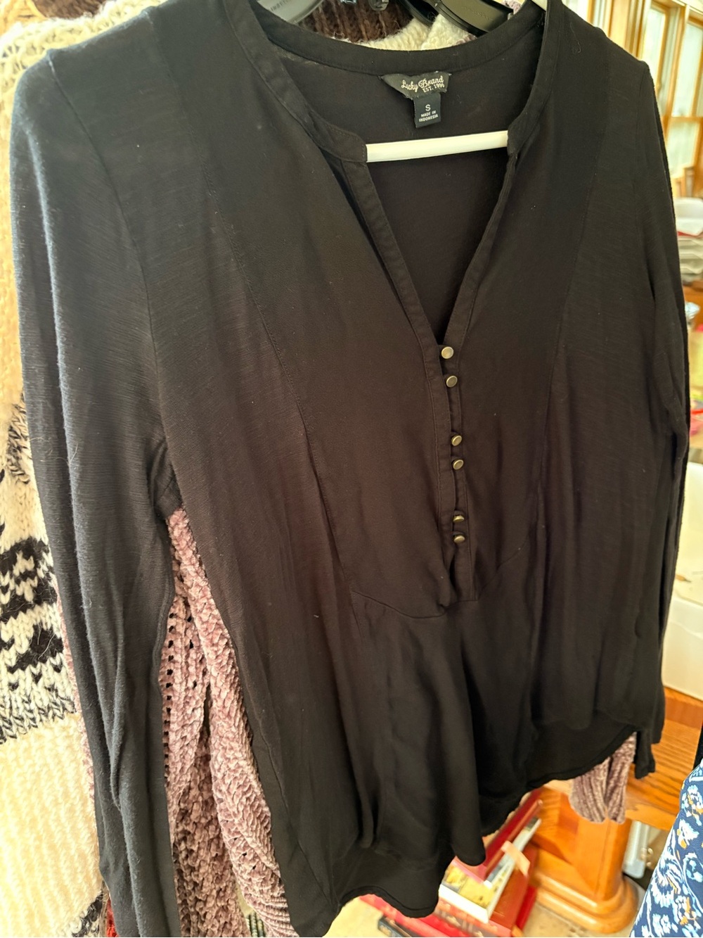 Lucky Brand Black Long-Sleeve Vneck Henley Blouse Top—S
